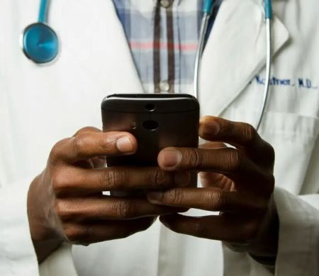 Governo quer que Enamed seja exame de proficiência para médicos