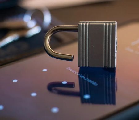 Pesquisador diz ter encontrado 149 mi de senhas expostas