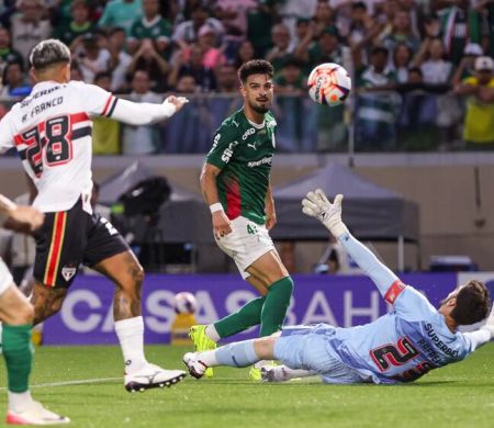 Palmeiras vence clássico e deixa São Paulo perto da zona de rebaixamento