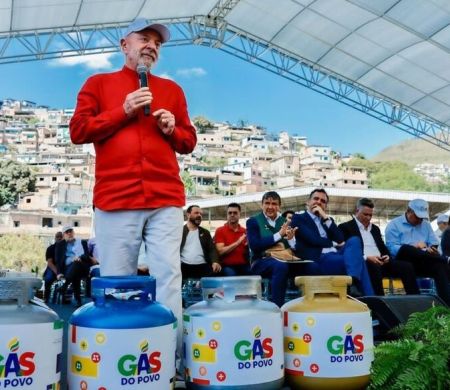 Visto como eleitoreiro, Gás do Povo passa a atender todas as capitais