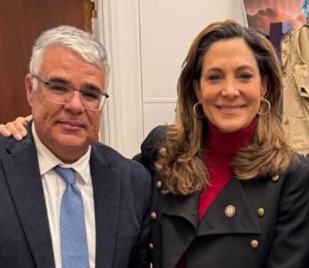 Girão denuncia nos EUA ‘consórcio de perseguição política’ de Lula e STF