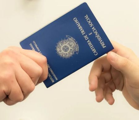 1,28 mi de empregos são abertos em 2025 e tem o pior ano desde 2020