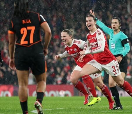 Corinthians perde para o Arsenal e é vice da Copa dos Campeões feminina