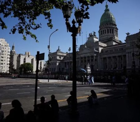 Argentina reduz maioridade penal de 16 para 14 anos