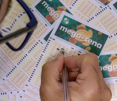 Prêmio da Mega no sorteio deste sábado é de R$ 145 milhões&nbsp;