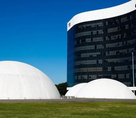 TSE decide hoje regras sobre propaganda eleitoral na internet