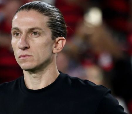 Após duplo fracasso, Filipe Luís não é mais técnico do Flamengo