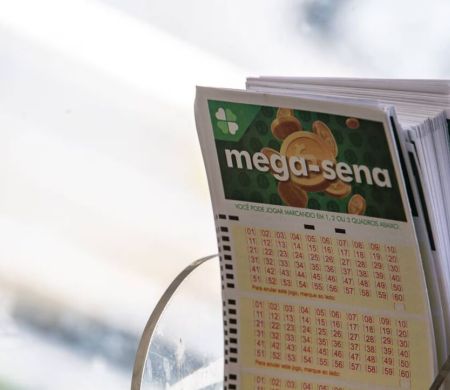 Ninguém acerta as seis dezenas da Mega-Sena e prêmio vai a R$ 65 milhões
