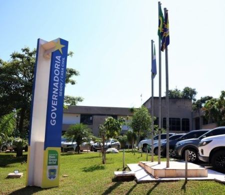 Governo exonera servidora por fraude em cartões do Mais Social