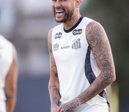 Jogar o clássico é decisivo para Neymar pensar em Seleção