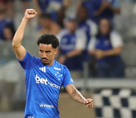 Cruzeiro e Vasco protagonizam empate de seis gols no Mineirão