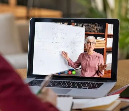 Quase metade dos alunos de EAD não conclui o curso&nbsp;