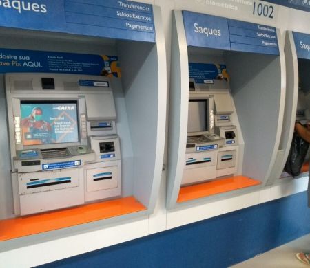 Beneficiários do Bolsa Família com NIS final 3 recebem nesta sexta