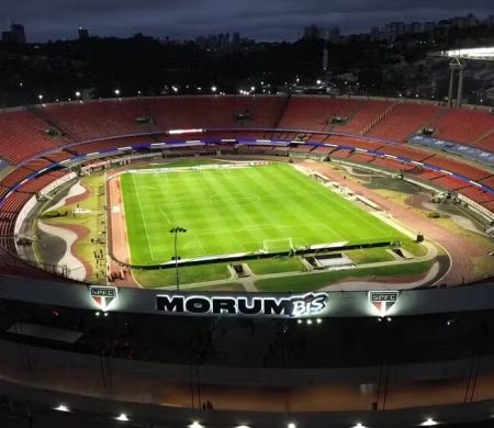 Em confronto pela liderança, São Paulo e Palmeiras jogam no Morumbis&nbsp;