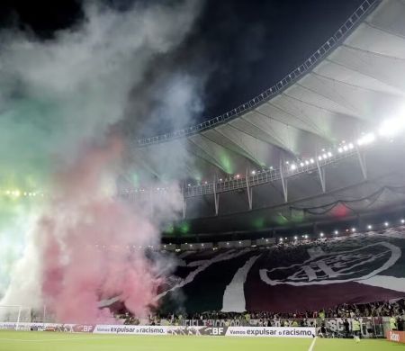 Fluminense e Atlético-MG duelam sob pressão por resultado