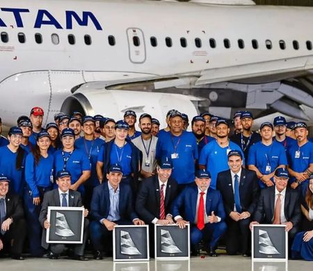 Latam aposta na Embraer ao adquirir 24 aviões modelo 195-E2