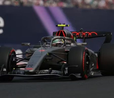 Com ajuda do safety car, Antonelli vence em Suzuka e lidera F1