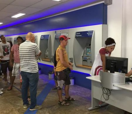 Agências bancárias não abrem na Sexta-feira Santa (3)
