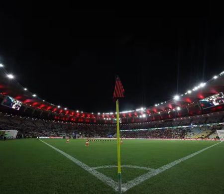 Em 6º, Flamengo enfrenta o Santos no Maracanã&nbsp;
