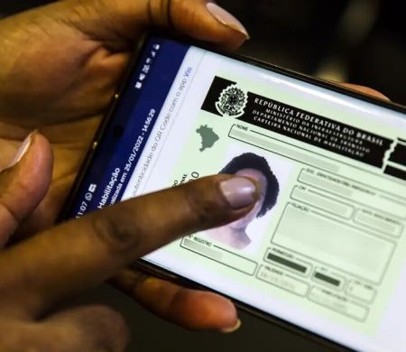 Renovação da CNH sem exame de aptidão gera críticas&nbsp;