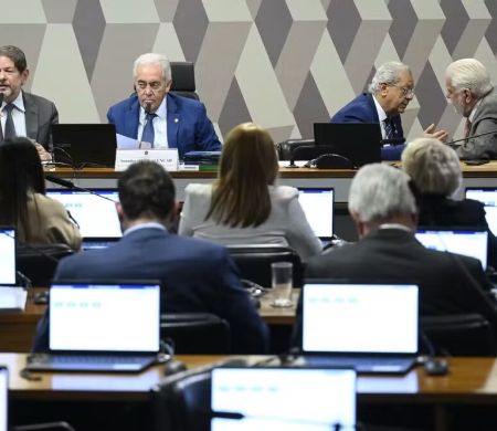 Senado avança com PEC contra aposentadoria compulsória como punição&nbsp;