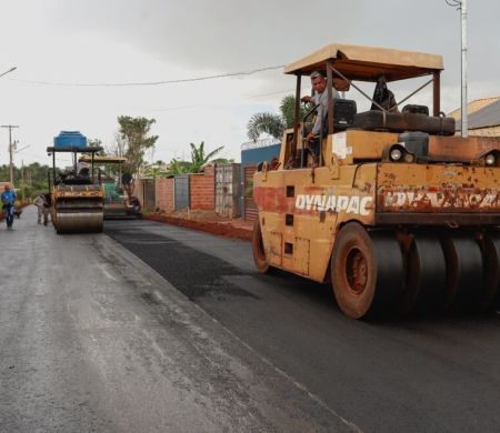 Prefeitura vai gastar R$ 136 milhões em obras de asfalto em 28 bairros da capital