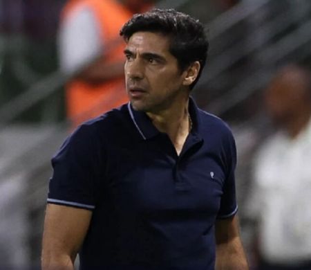 Técnico do Palmeiras Abel Ferreira toma gancho de oito jogos&nbsp;