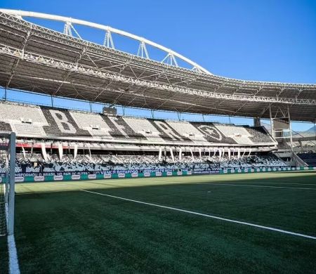 Botafogo recebe o Coritiba no domingo no estádio Nilton Santos, no Rio