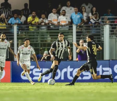 Santos vence Atlético-MG com assistência de Gabigol e abre cinco pontos do Z4