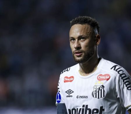 Neymar marca, mas Santos fica só no empate com o Recoleta na Sul-Americana