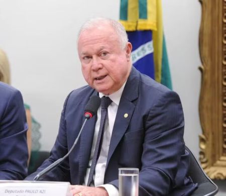 Relatório sobre escala 6x1 sugere transição e redução de tributos