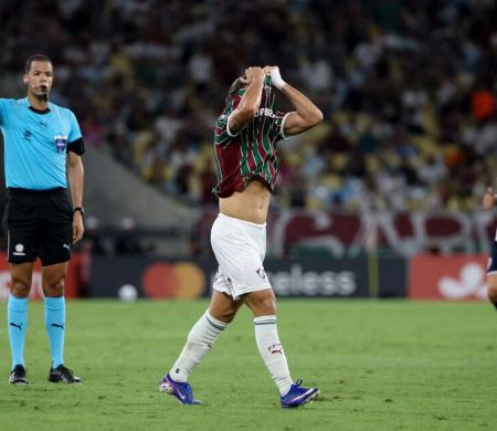 Fluminense sofre virada histórica e é vaiado no Maracanã na Libertadores