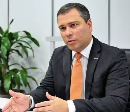 Ex-presidente do BRB teria atuado a mando de Vorcaro, diz Mendonça&nbsp;