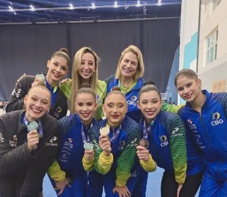 Brasil é prata com nova série de 5 bolas em etapa da Copa do Mundo&nbsp;