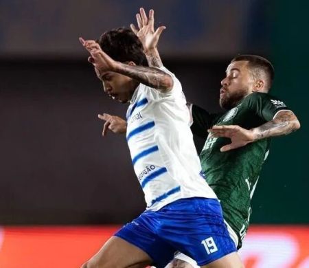 Com golaço no fim, Cruzeiro cede empate ao Goiás na Copa do Brasil