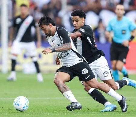 Timão bate o Vasco e empurra o Santos para o Z4 do Brasileirão