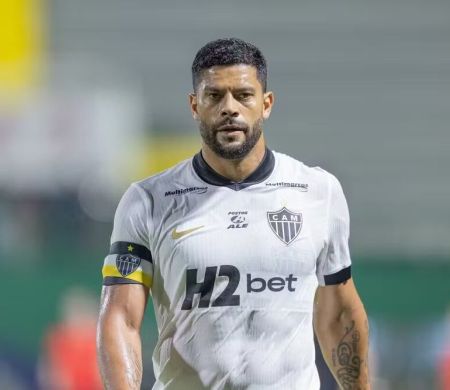 Conversa entre Flu, Atlético e Hulk traça detalhes para transferência
