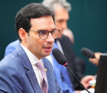 Motta anuncia Leo Prates como relator da comissão sobre o fim da escala 6×1