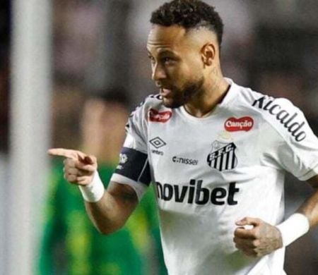 Com Neymar, Santos encara Recoleta em duelo decisivo pela Sul-Americana