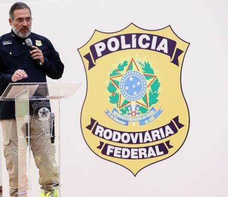 No Maio Amarelo, PRF faz campanha para reduzir mortes nas rodovias