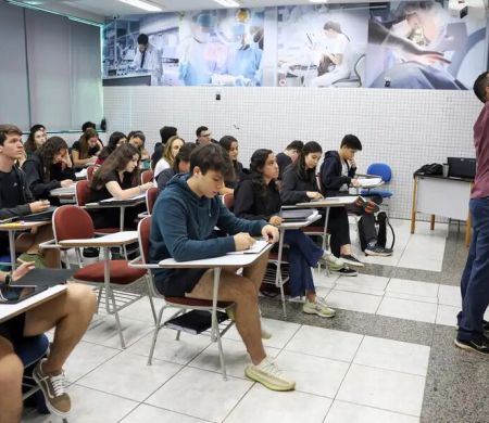 Pré-selecionados do Fies devem validar informações até segunda
