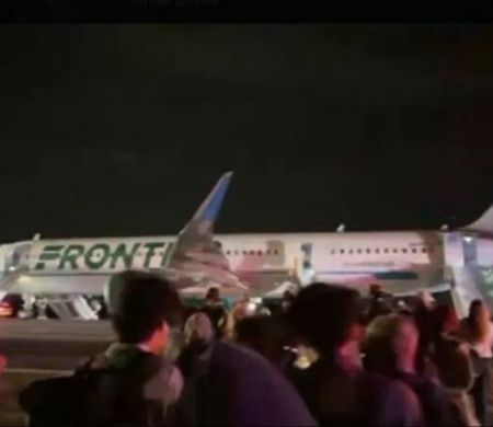 Avião atropela e mata pedestre durante decolagem em aeroporto nos EUA