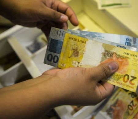 MS, DF e mais 14 estados têm rendimento recorde do trabalhador