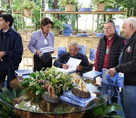 Assembleia Legislativa celebra 45 anos com lançamento de livro histórico