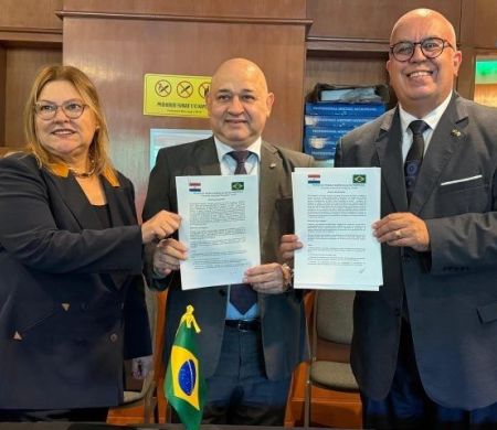 MS e Paraná articulam com Paraguai protocolo integrado de vacinação