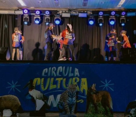 Fim de semana tem feira criativa, teatro, astronomia e atrações culturais em MS
