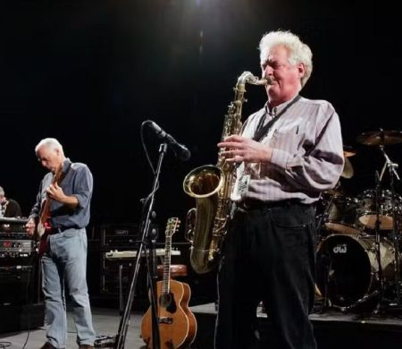 Morre aos 83 anos o saxofonista do Pink Floyd Dick Parry&nbsp;