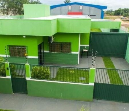Polícia tenta identificar mulher encontrada morta perto de rio em Ponta Porã