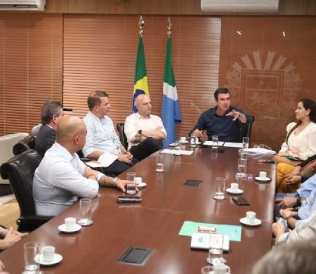 Governador empossa GT que vai preparar os 50 anos de Mato Grosso do Sul