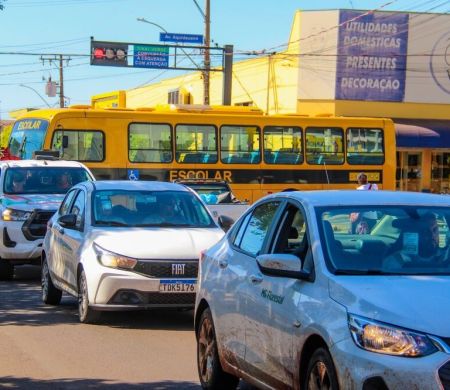Carreata pelas ruas de Bataguassu encerra mês de conscientização no trânsito
